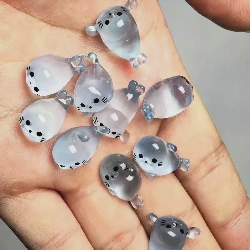 Glow-in-the-Dark Mini Seal Figurines (20-Piece Set)